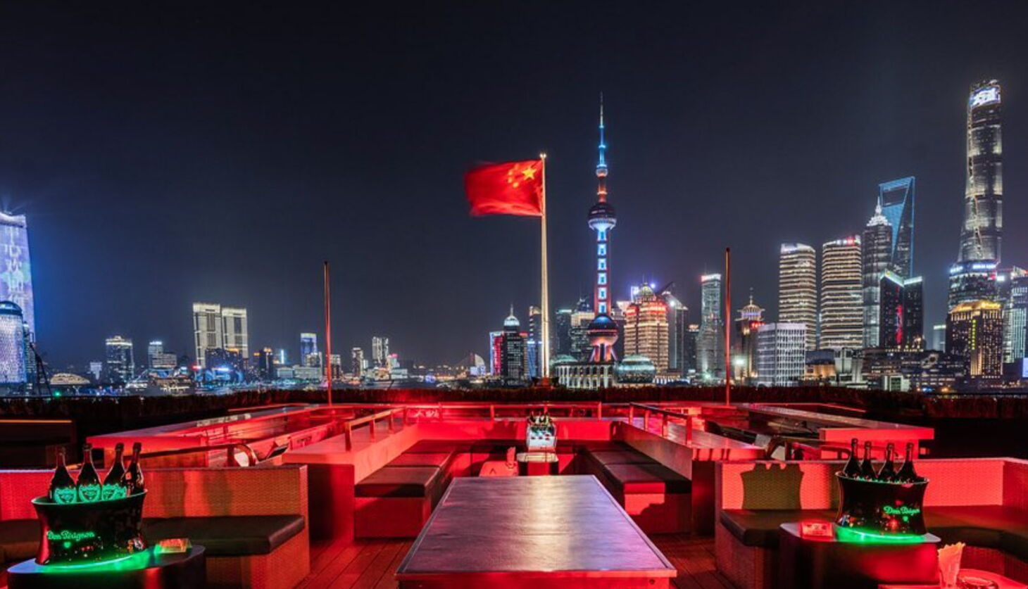 Die Rooftop Bars von Shanghai travelnews.ch